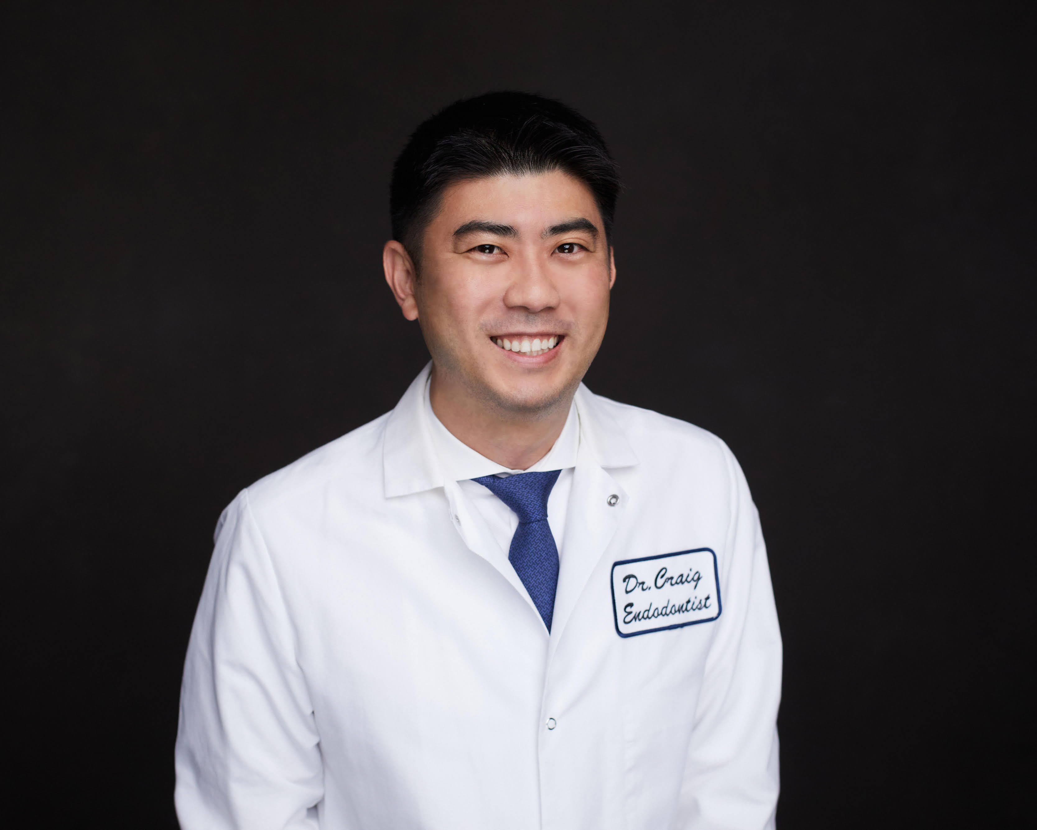 Dr. Craig, Endodoncista en Dr. Soto The Downey Dentist